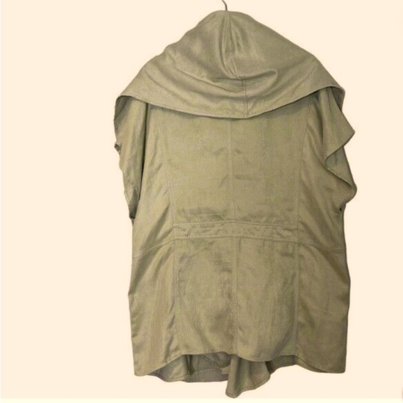 Chico’s Elongated Suede Taylor Vest Faux Size S/M Beige Willow Wind Fall Light - Picture 7 of 16